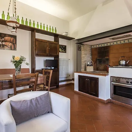 Querceto Di Castellina Farm stay *